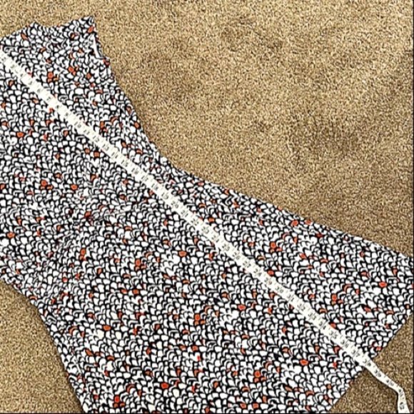 HATLEY Martine ~ Feathered Romantic A-Line Dress Twist Front NWT Lg. - Picture 14 of 14